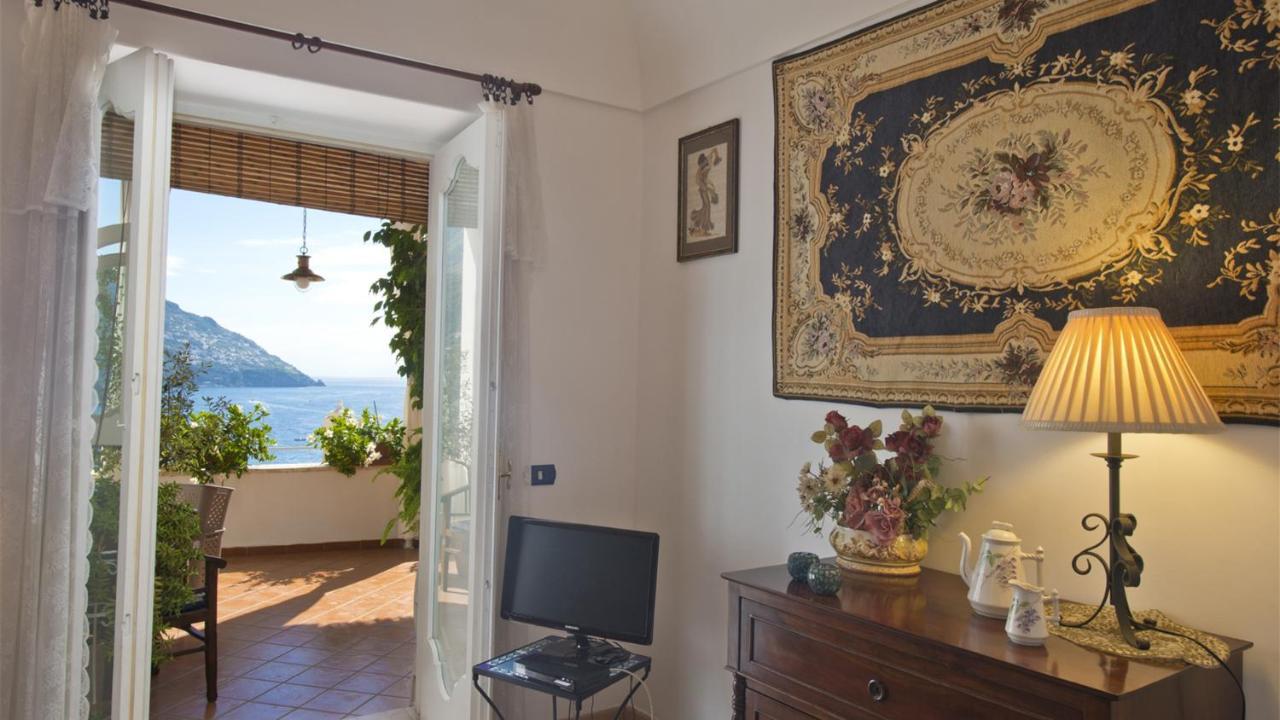 Casa Noemi 4&2, Emma Villas โปซิตาโน ภายนอก รูปภาพ